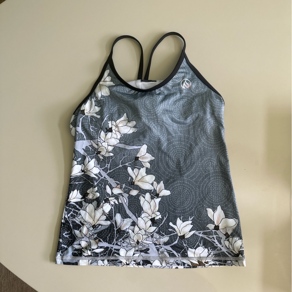 InknBurn Camisole Running Top NWOT